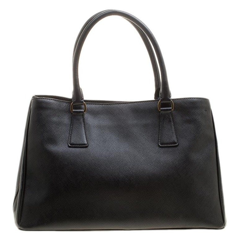 Prada Black Saffiano Lux Leather Medium Double Zip Tote For Sale at 1stDibs