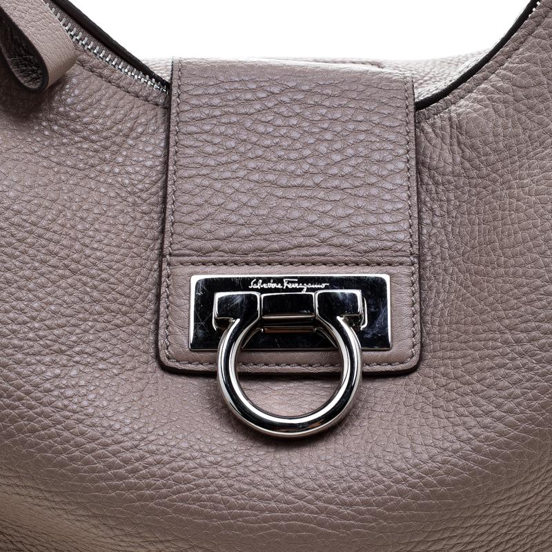 Ferragamo minerva hotsell