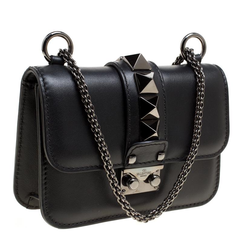 Valentino Black Leather Rockstud Mini Glam Lock Shoulder Bag In Excellent Condition In Dubai, Al Qouz 2