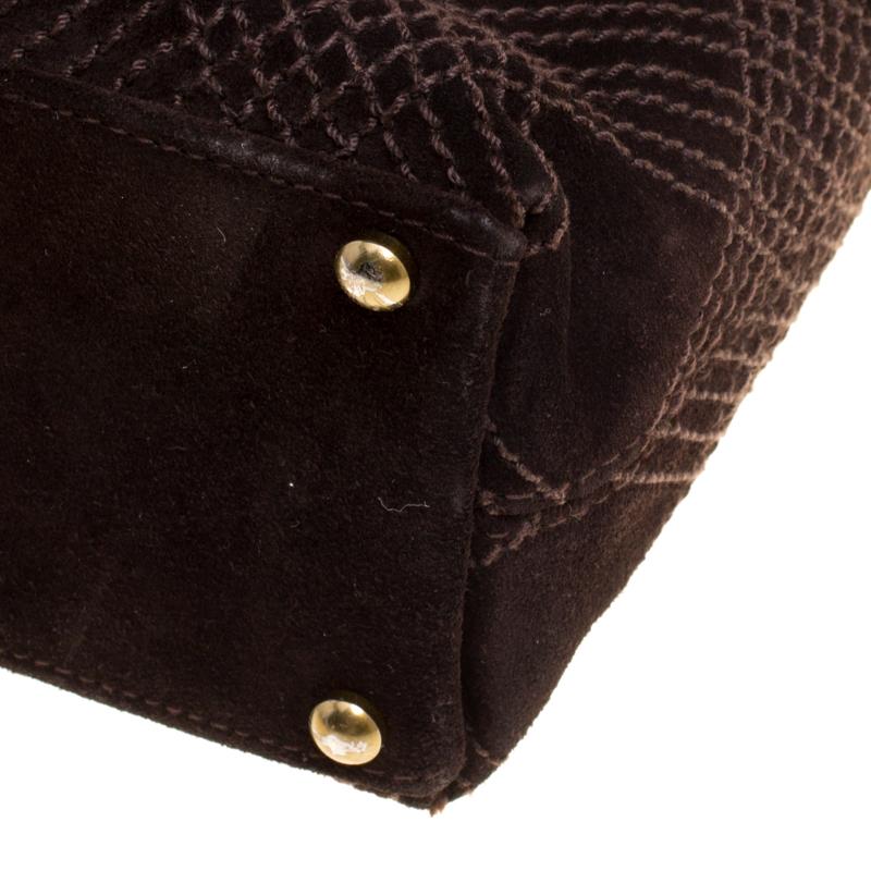 Chanel Brown Quilted Suede Wild Stitch Shoulder Bag In Good Condition In Dubai, Al Qouz 2