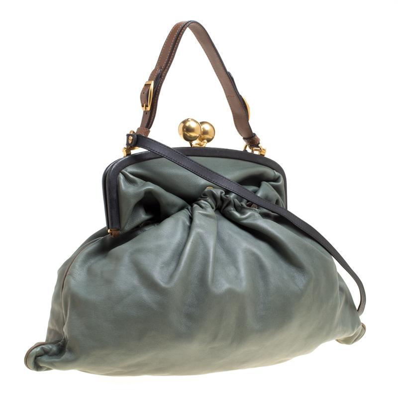 Marni Green Leather Kiss Lock Frame Shoulder Bag In Good Condition In Dubai, Al Qouz 2