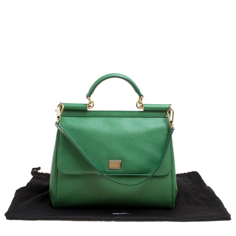 Dolce and Gabbana Green Leather Large Miss Sicily Top Handle Bag In Good Condition In Dubai, Al Qouz 2