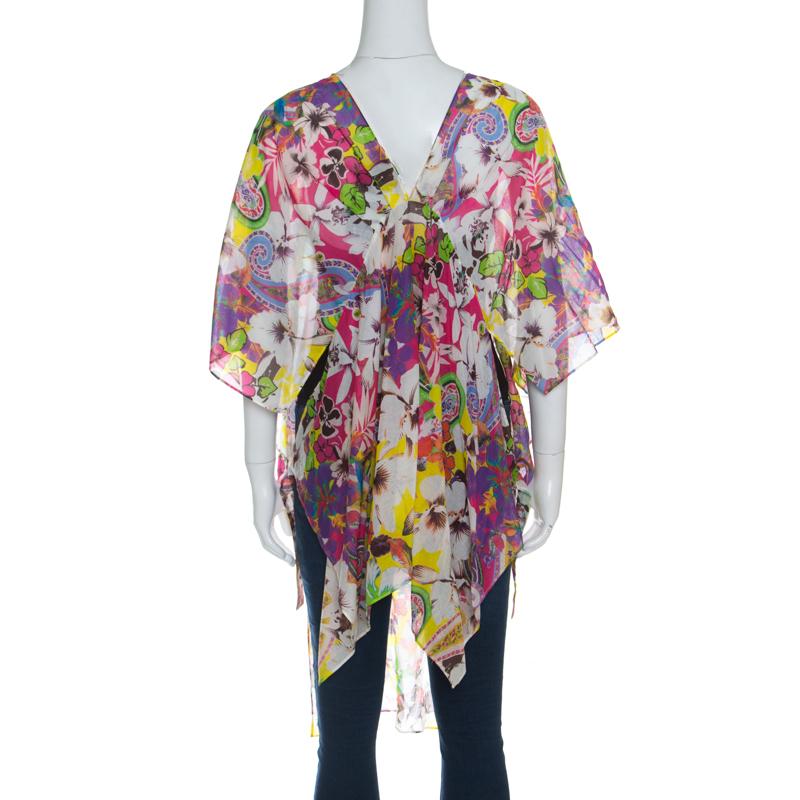 This multicolour kaftan tunic will look even more delightful when paired with the right accessories. Made from a silk and cotton blend, it features a flattering silhouette. Bold and attractive, this Etro number is a true example of the brand's
