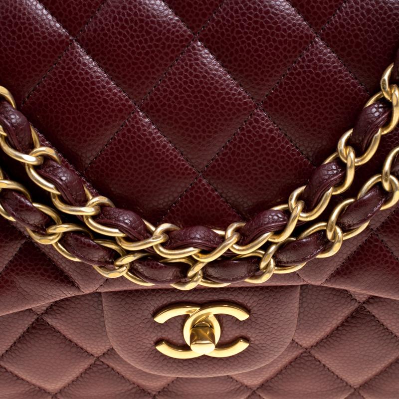 Chanel Burgundy Quilted Caviar Leather Jumbo Classic Double Flap Bag In Good Condition In Dubai, Al Qouz 2