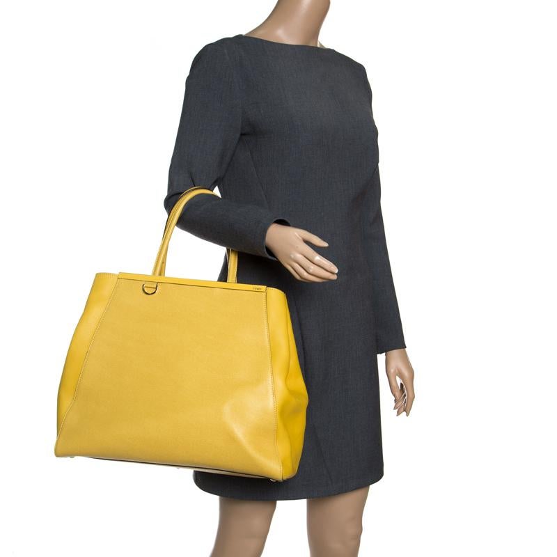 Fendi Yellow Saffiano Leather Large 2Jours Tote In Good Condition In Dubai, Al Qouz 2