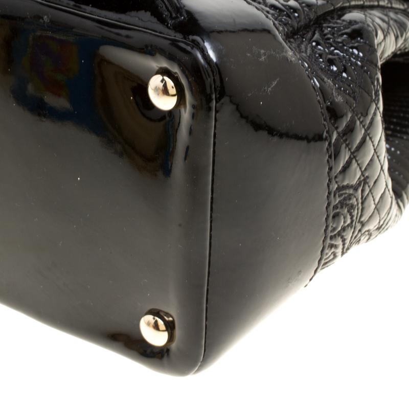 Versace Black Patent Leather Altea Top Handle Bag In Good Condition In Dubai, Al Qouz 2