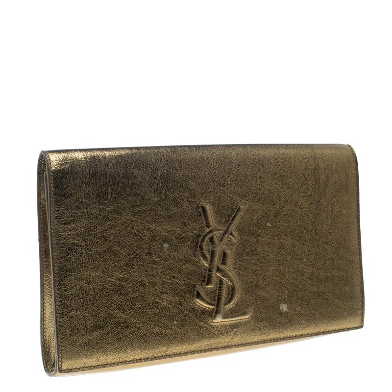 Saint Laurent Mettalic Gold Patent Leather Belle De Jour Flap Clutch In Good Condition In Dubai, Al Qouz 2