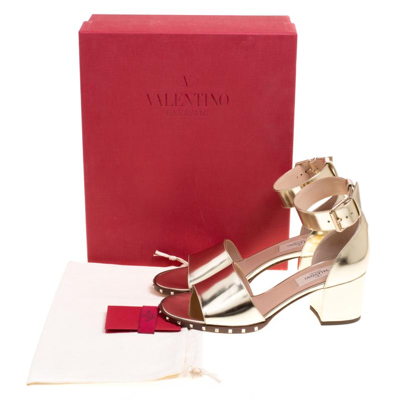 Valentino Gold Leather Soul Rockstud Ankle Strap Block Heel Sandals Size 37.5 4