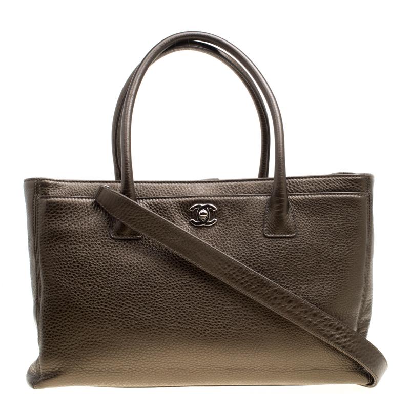 Chanel Khaki Leather Large Cerf Executive Tote