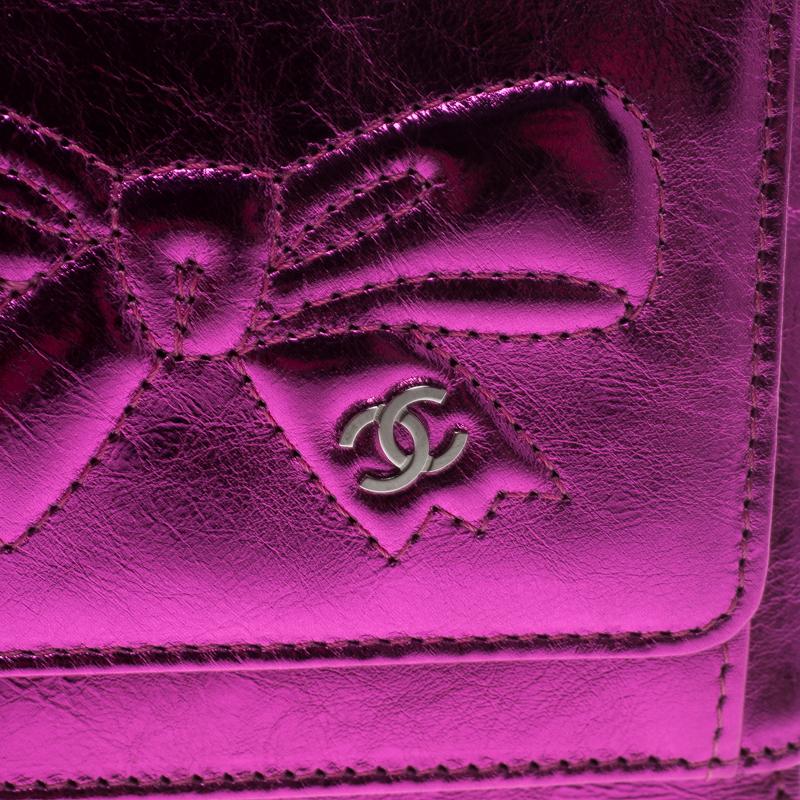 Women's Chanel Metallic Pink Foil Leather Bow Compact Wallet