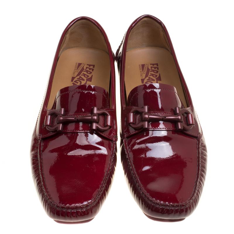 Brown Salvatore Ferragamo Cherry Red Patent Leather Mason Gancio Bit Loafers Size 38.5