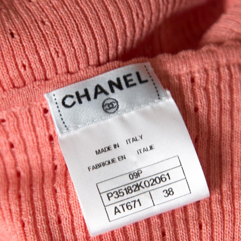 Chanel Peach Perforated Rib Knit Logo Applique Detail Sleeveless Tank Top M In New Condition In Dubai, Al Qouz 2