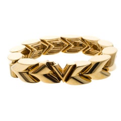 Louis Vuitton Unchain V Gold Tone Bracelet