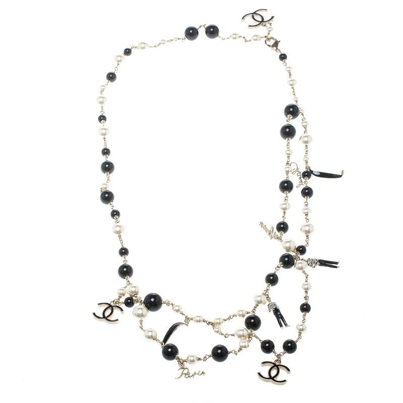 Chanel CC Faux Pearl Black Bead Gold Tone Charm Belt / Necklace In Good Condition In Dubai, Al Qouz 2