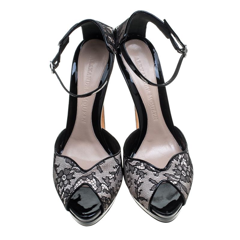 What beauty are these sandals from Alexander McQueen! Made with lace, satin and leather trims, these sandals are fashionable and just right for a glamorous touch. They'll help you stand tall with the 15 cm heels.

Includes: Original Box



