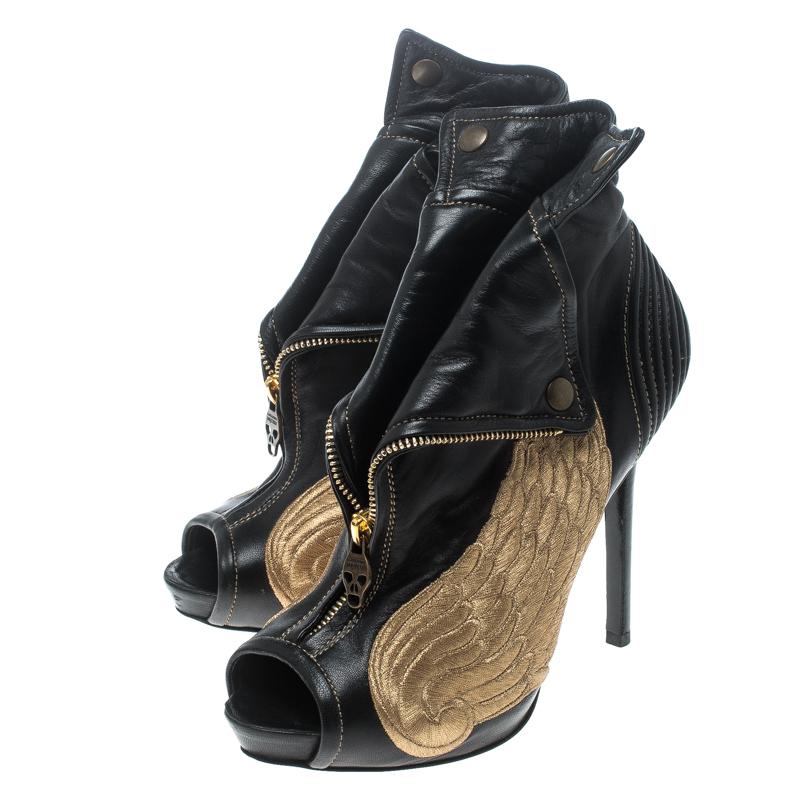 Alexander McQueen Black Leather Faithful Skull Peep Toe Ankle Boots Size 39 4