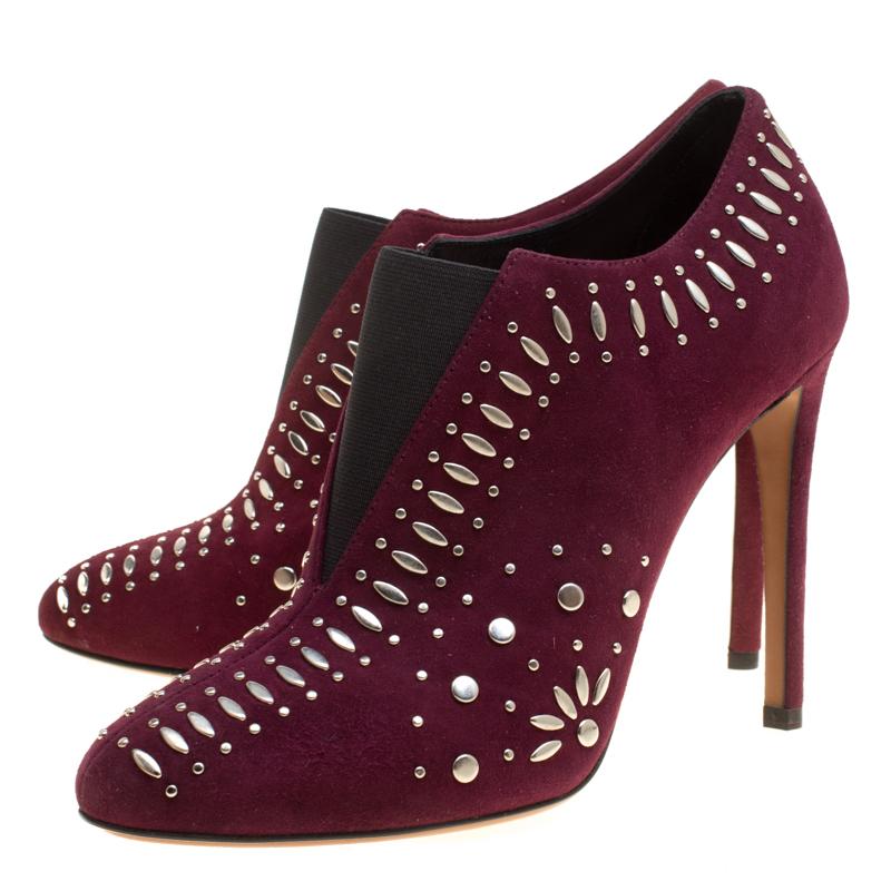 Alaia Burgundy Suede Stud Detail Booties Size 37 In New Condition In Dubai, Al Qouz 2