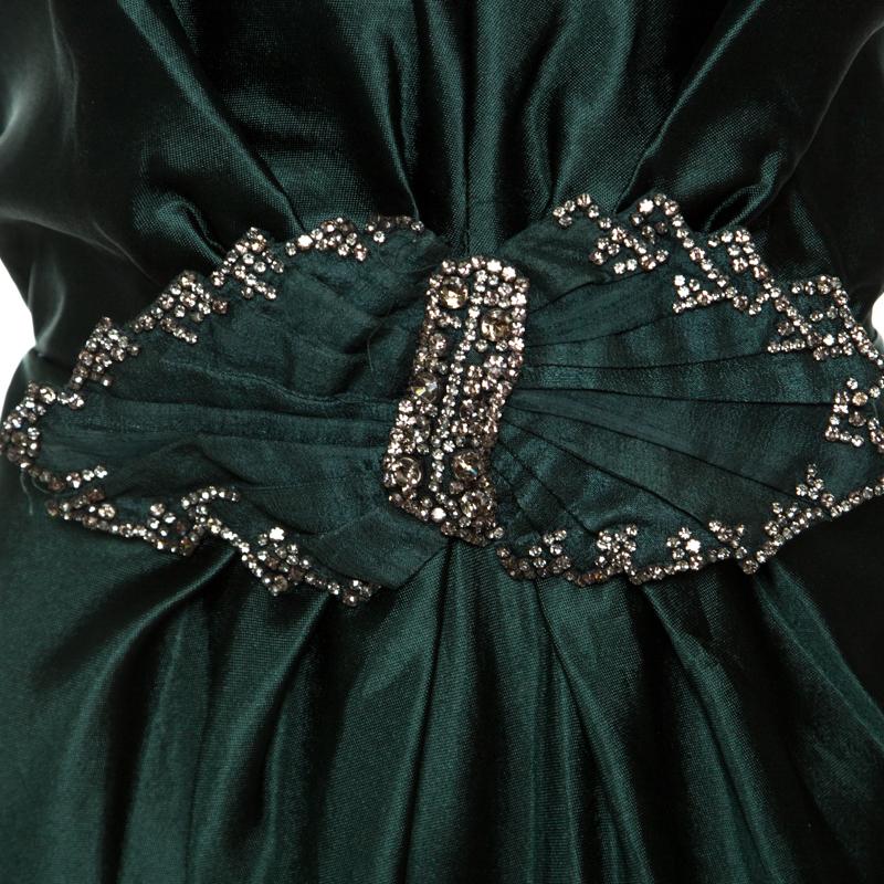 Alberta Ferretti Green Crystal Embellished Waist Detail Sleeveless Dress M In Good Condition In Dubai, Al Qouz 2