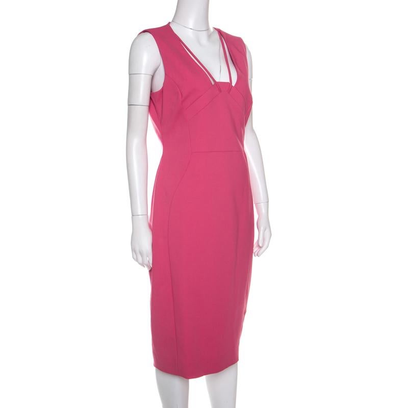 One glance and you'll fall in love with this pink dress from Antonio Berardi. The sleeveless sheath dress is made of a cotton blend and features a chic silhouette. It flaunts a cutout detailing on the neckline and a long zip closure at the back.