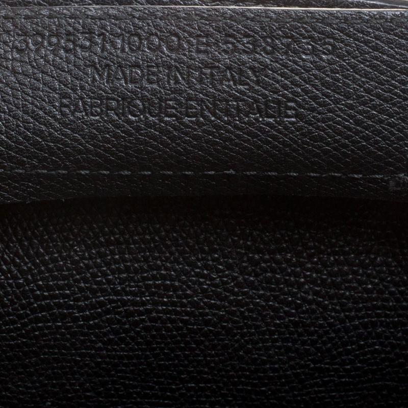 Balenciaga Black Leather Papier A6 Zip Top Handle Bag In Good Condition In Dubai, Al Qouz 2