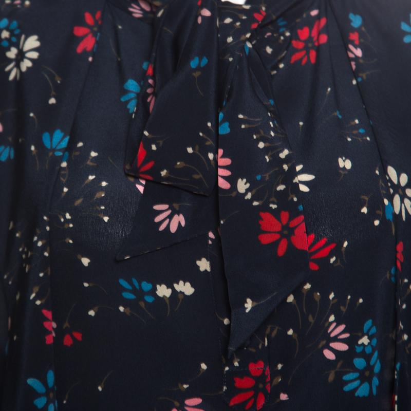 Balenciaga Navy Blue Floral Printed Silk Neck Tie Detail Long Sleeve Blouse M In Good Condition In Dubai, Al Qouz 2