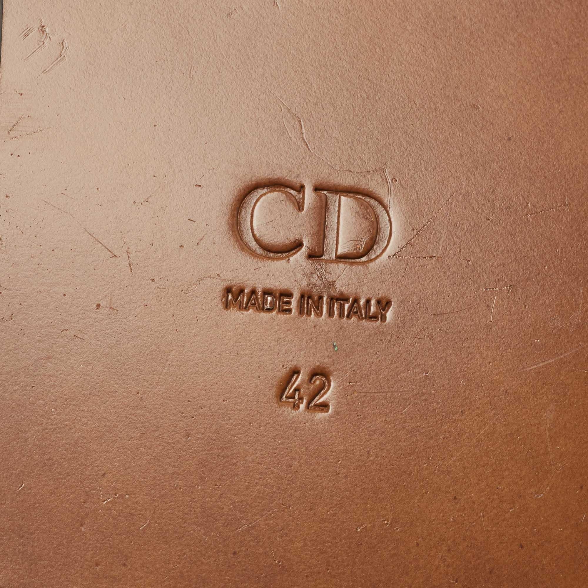Mules in pelliccia di visone beige/bianca Dior in vendita 3