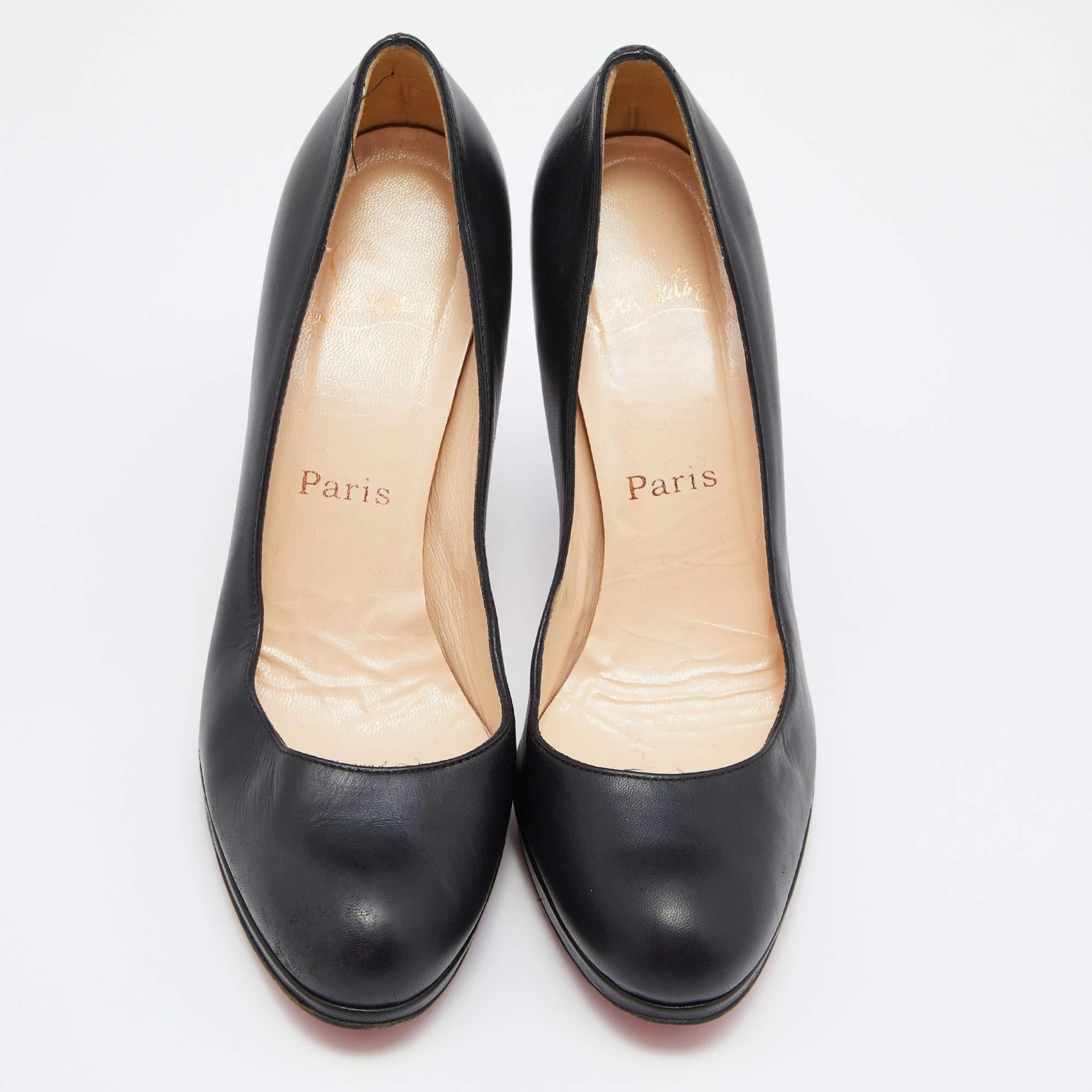 Nero Christian Louboutin Pumps in pelle nera &New Simple Taglia 37.5 in vendita