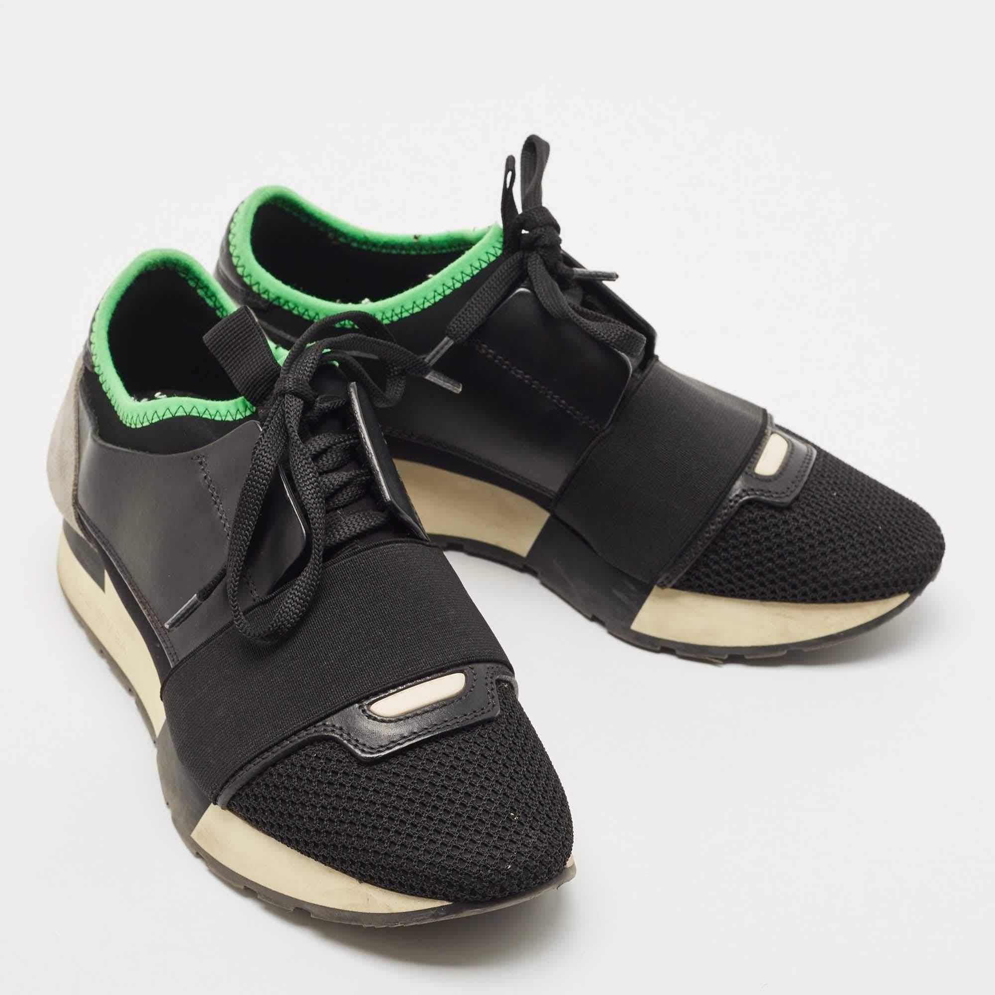 Noir Balenciaga Tri Color Leather and Mesh Race Runner Sneakers Size 36 en vente