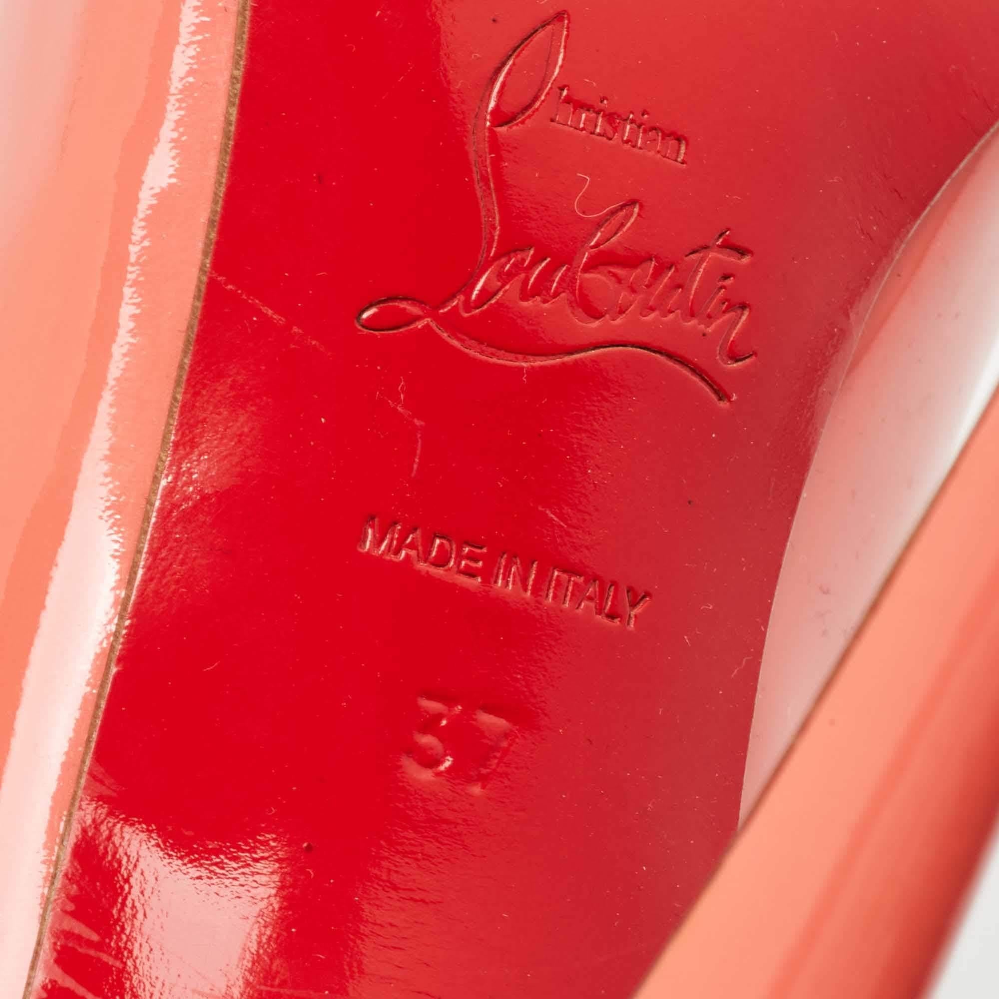 Christian Louboutin Bombas Flo de charol rosa Talla 37 en venta 3