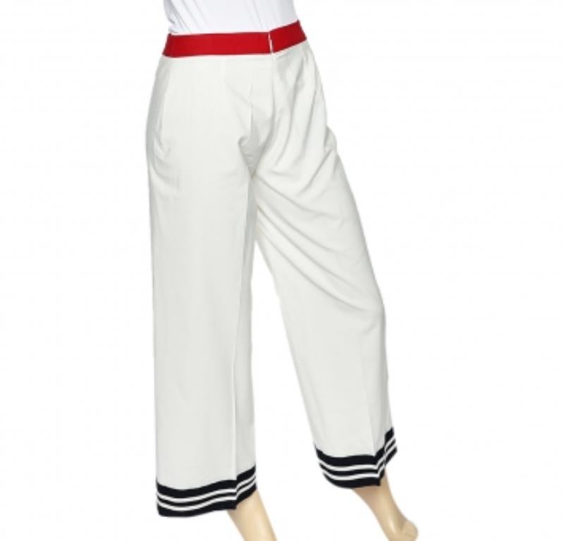 Grigio Moschino Cheap and Chic Pantaloni palazzo in cotone bianco con bordi a contrasto M. I. in vendita