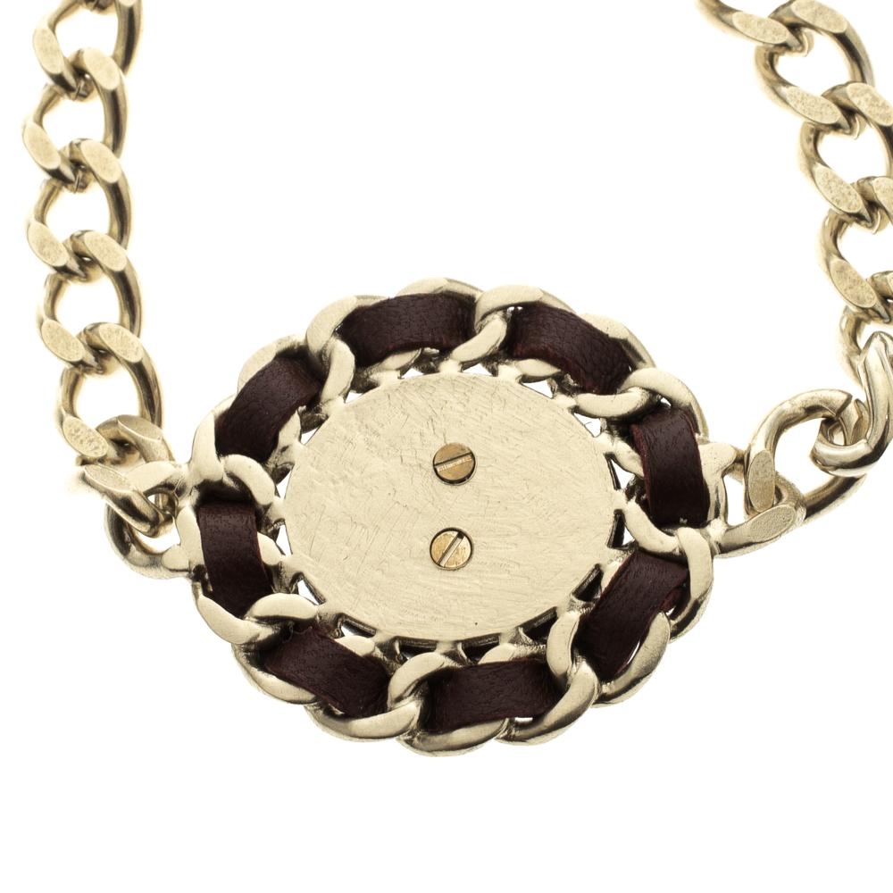 Chanel CC Brown Leather Gold Tone Chain Bracelet In New Condition In Dubai, Al Qouz 2