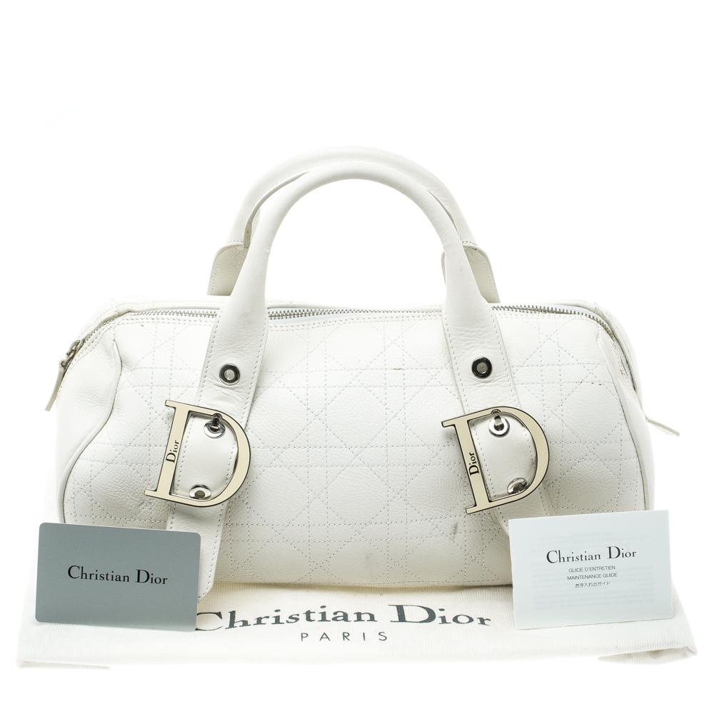 Dior White Cannage Leather Boston Bag In Good Condition In Dubai, Al Qouz 2