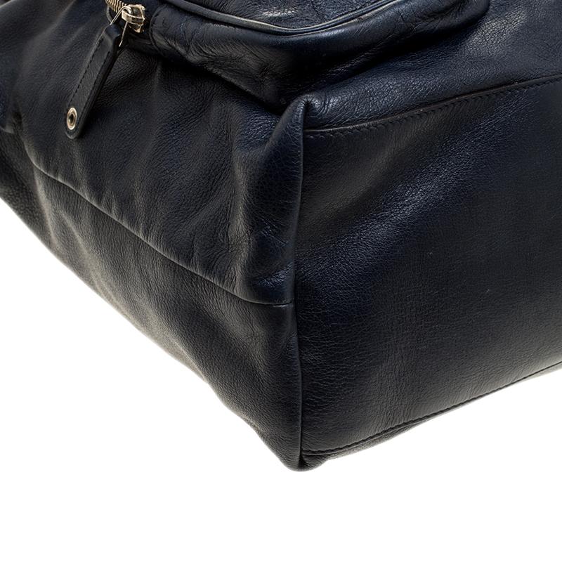 Gucci Navy Blue Leather Medium Voyager Tote In Good Condition In Dubai, Al Qouz 2