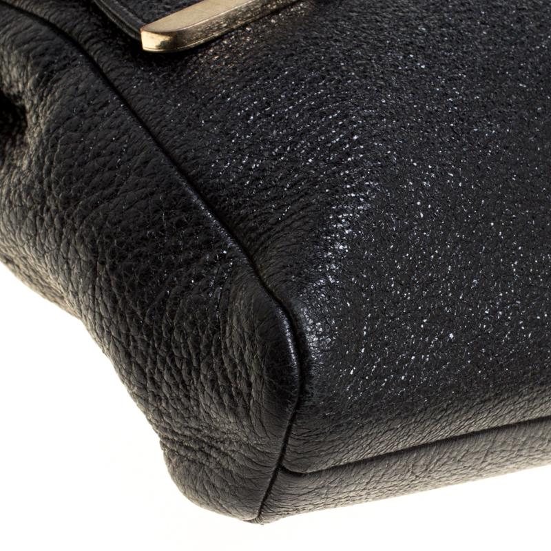 Jimmy Choo Black Shimmering Leather Ally Handcuff Shoulder Bag In Good Condition In Dubai, Al Qouz 2