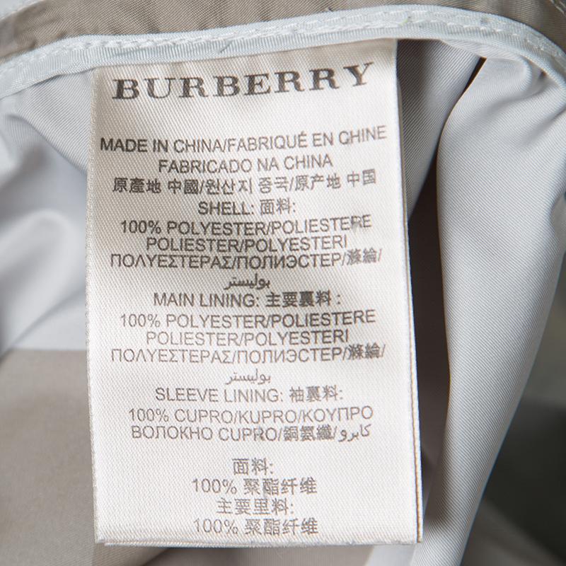 Burberry Grey Checked Short Belted Double Breasted Trench Coat M In Good Condition In Dubai, Al Qouz 2