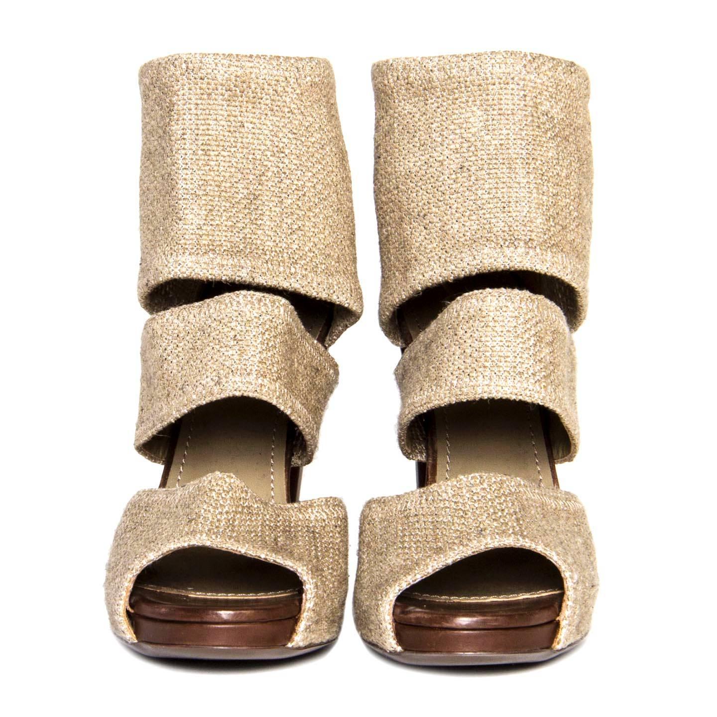 Women's Yves Saint Laurent Beige Heeled Sandals For Sale