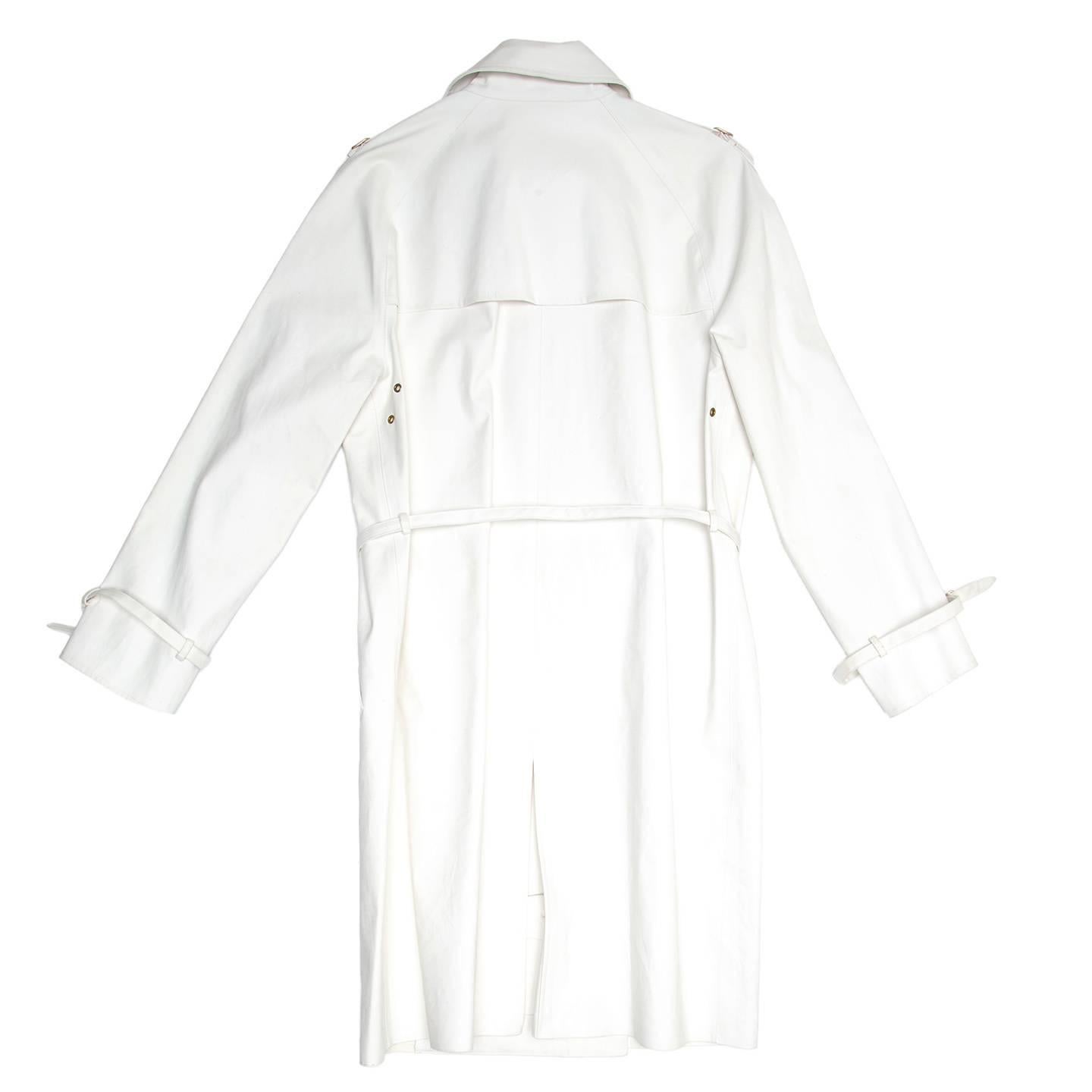 Hermès White Double Breasted Trench Coat In New Condition For Sale In Brooklyn, NY