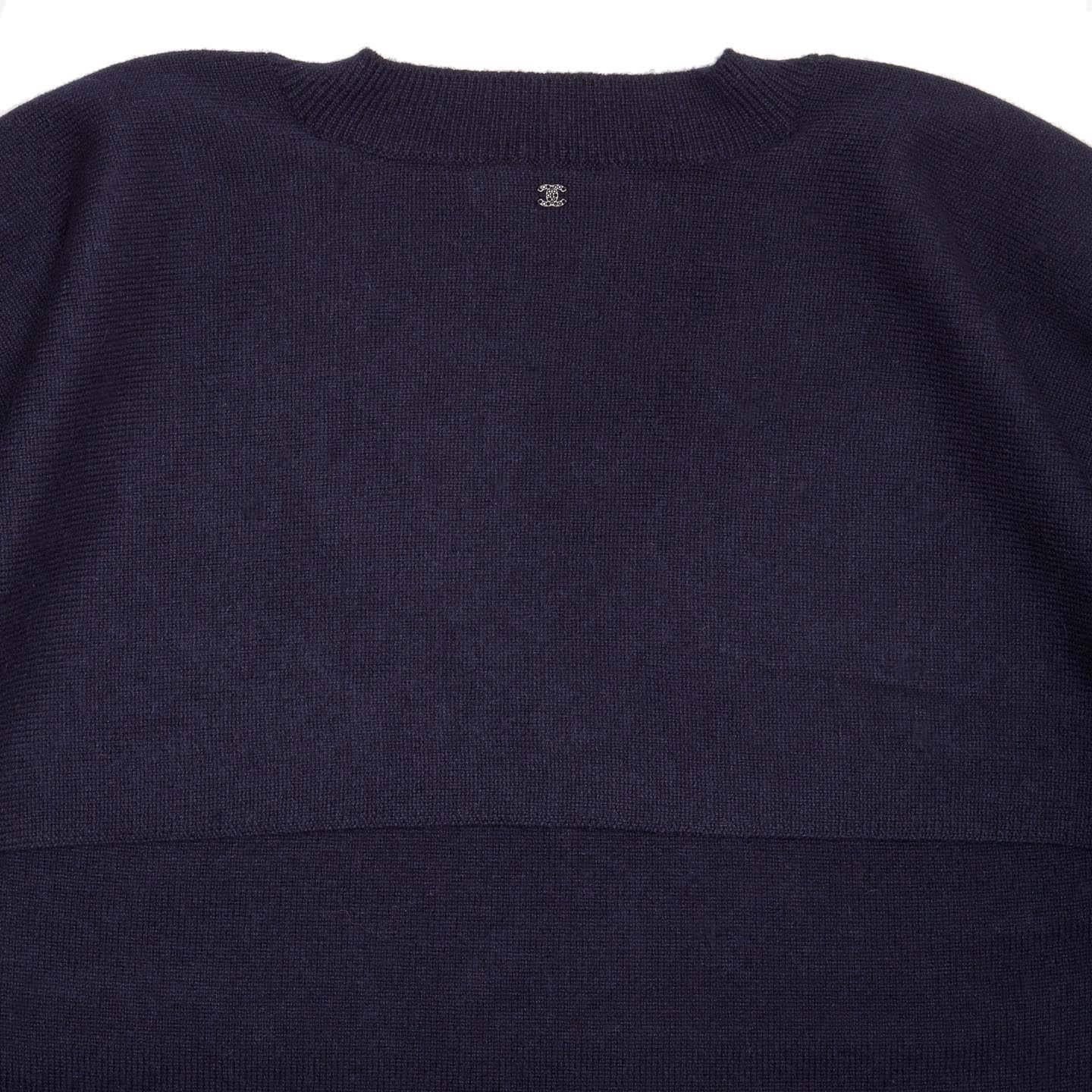 Women's Chanel Navy Cashmere Short Kimono Style Sleeved Sweater For Sale