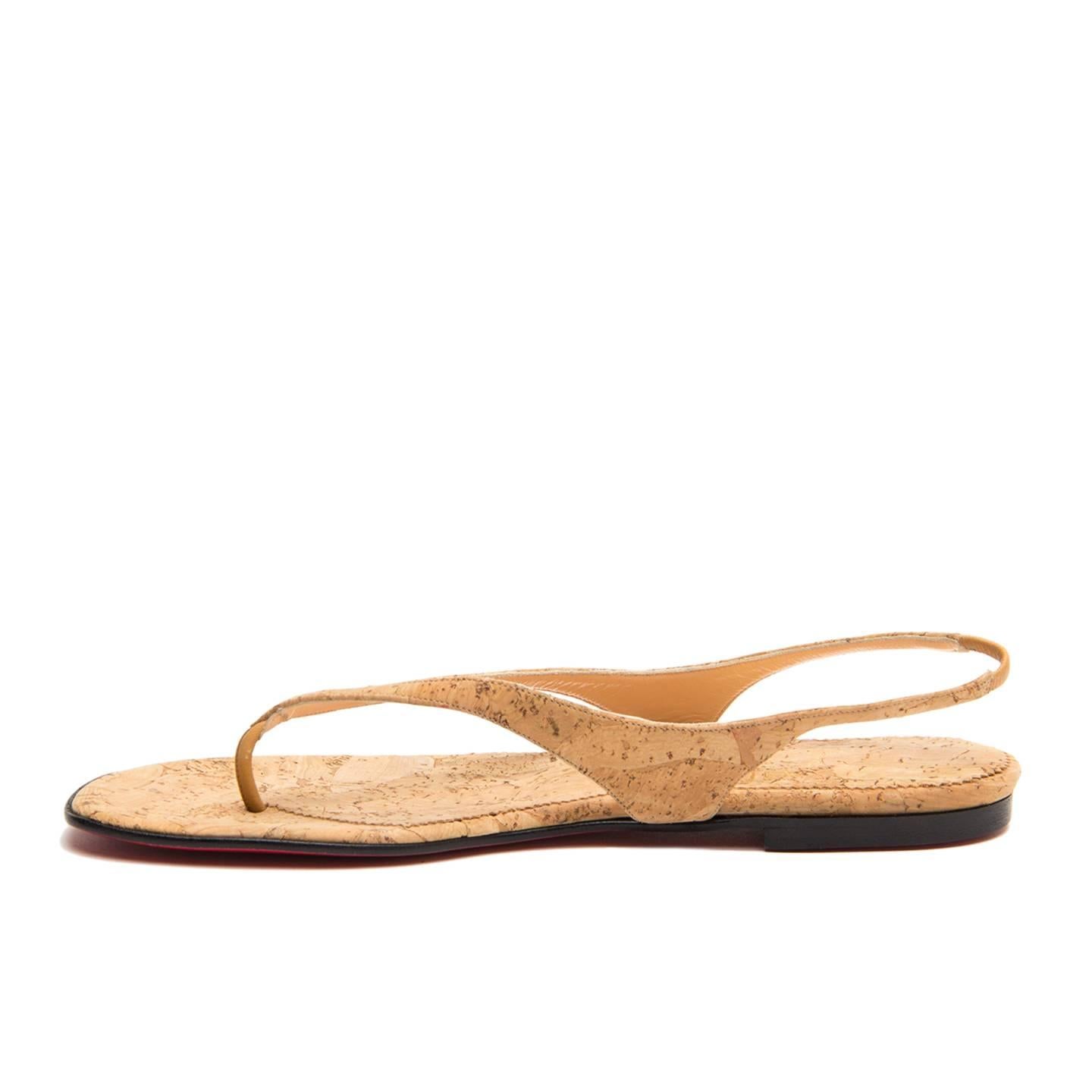 Christian Louboutin Brown Cork Thong Sandals In New Condition In Brooklyn, NY