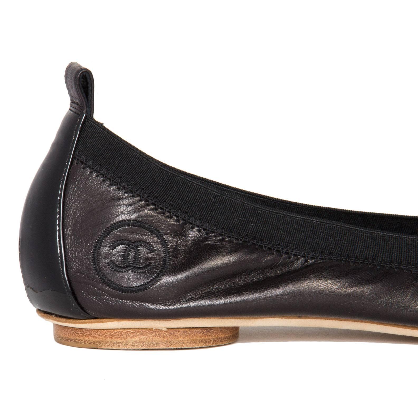 Women's Traditional Chanel Black Leather Ballerina Shoes