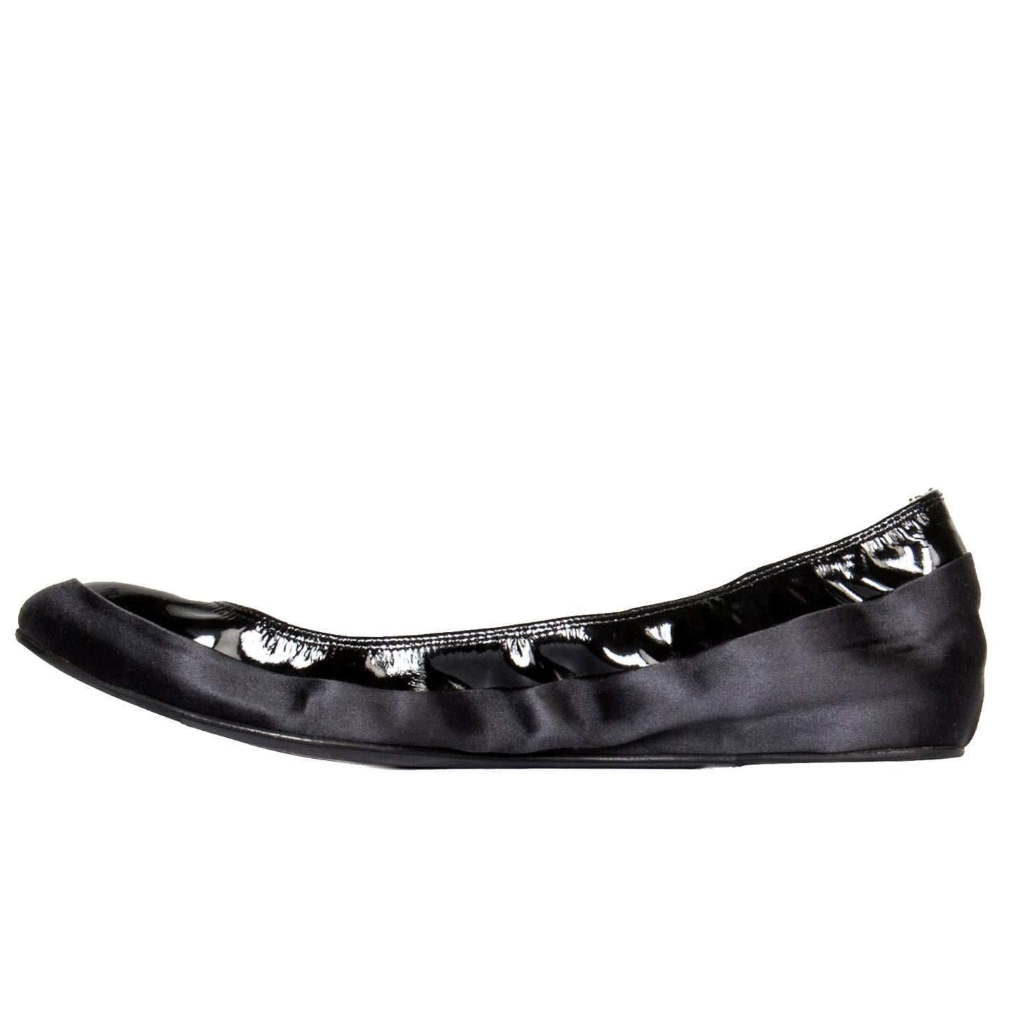 Lanvin Black Satin & Patent Leather Ballerinas In New Condition For Sale In Brooklyn, NY