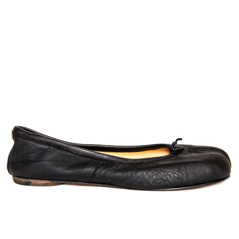 Maison Martin Margiela Black Leather Tabi Flats at 1stDibs | margiela tabi flats sale, maison