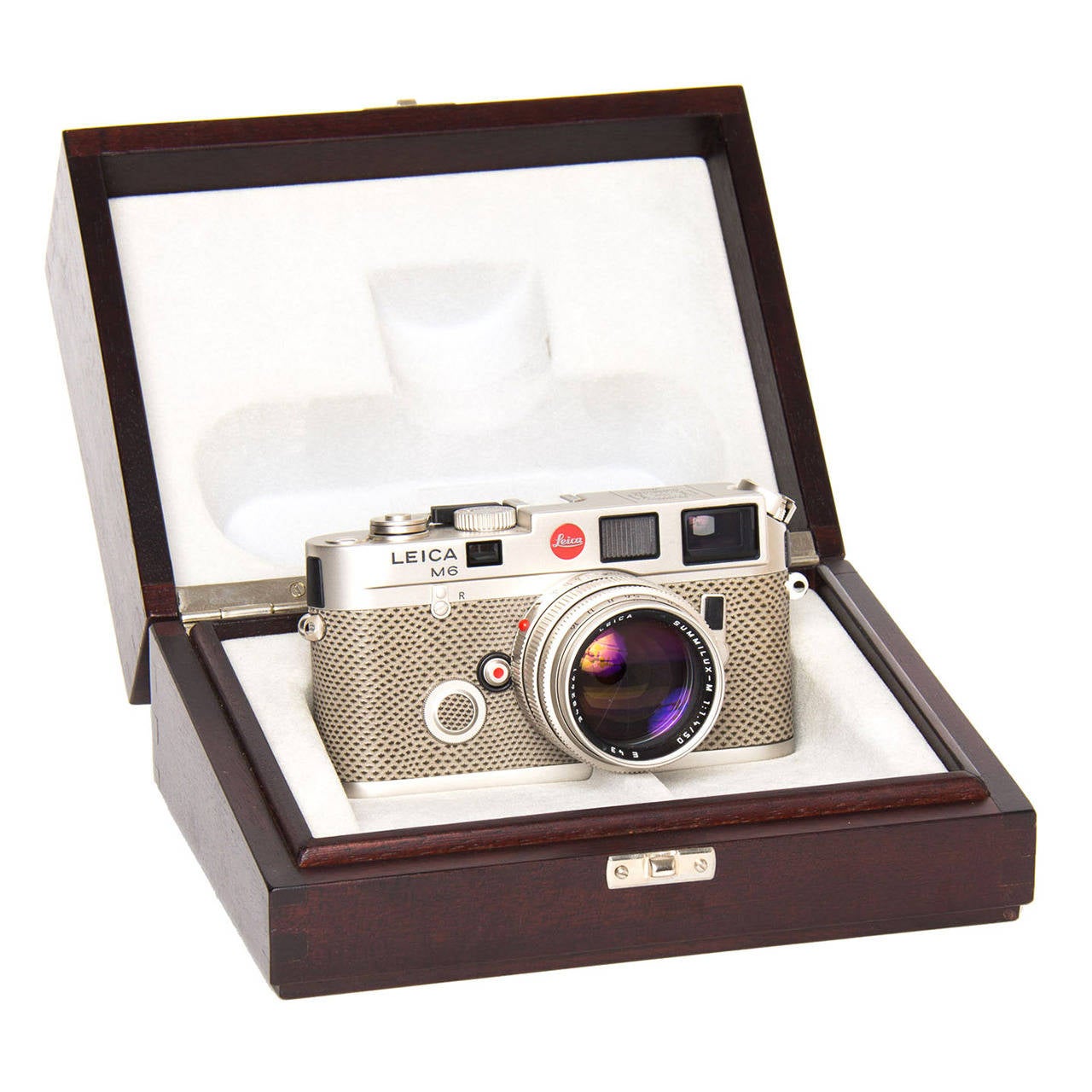 Leica Camera Platinum & Karung Skin - Special Edition M6 T