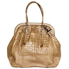 Prada Light brown crocodile bag with a vintage classic design 7