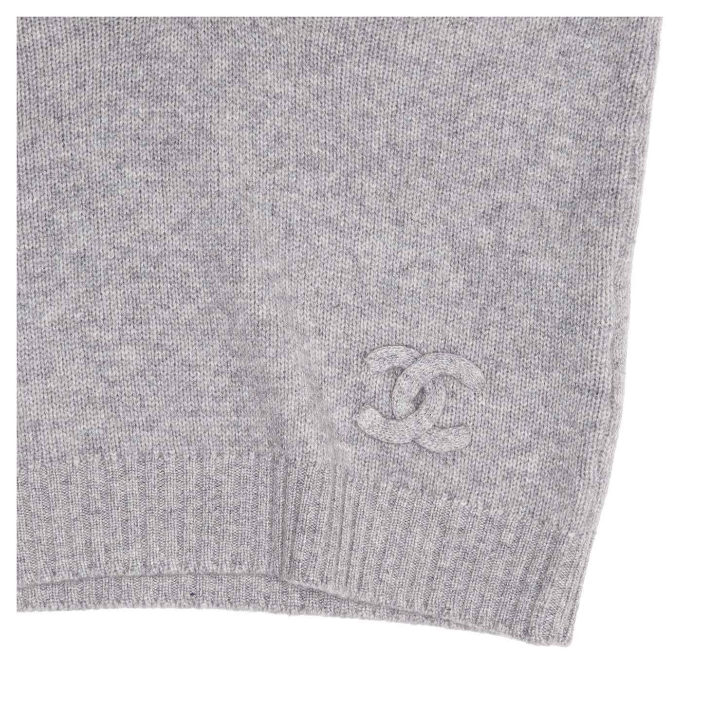 Gray Chanel Grey Cashmere Short Sleeved Sweater For Sale