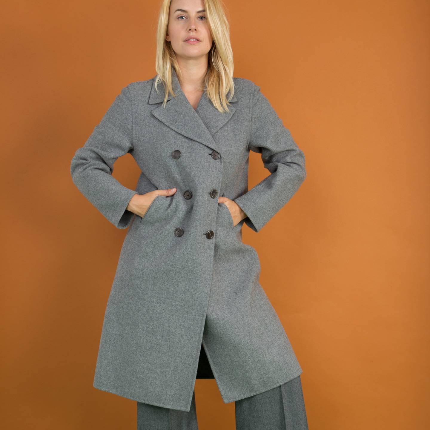 Gray Jil Sander Grey Cashmere Double Breasted Coat For Sale