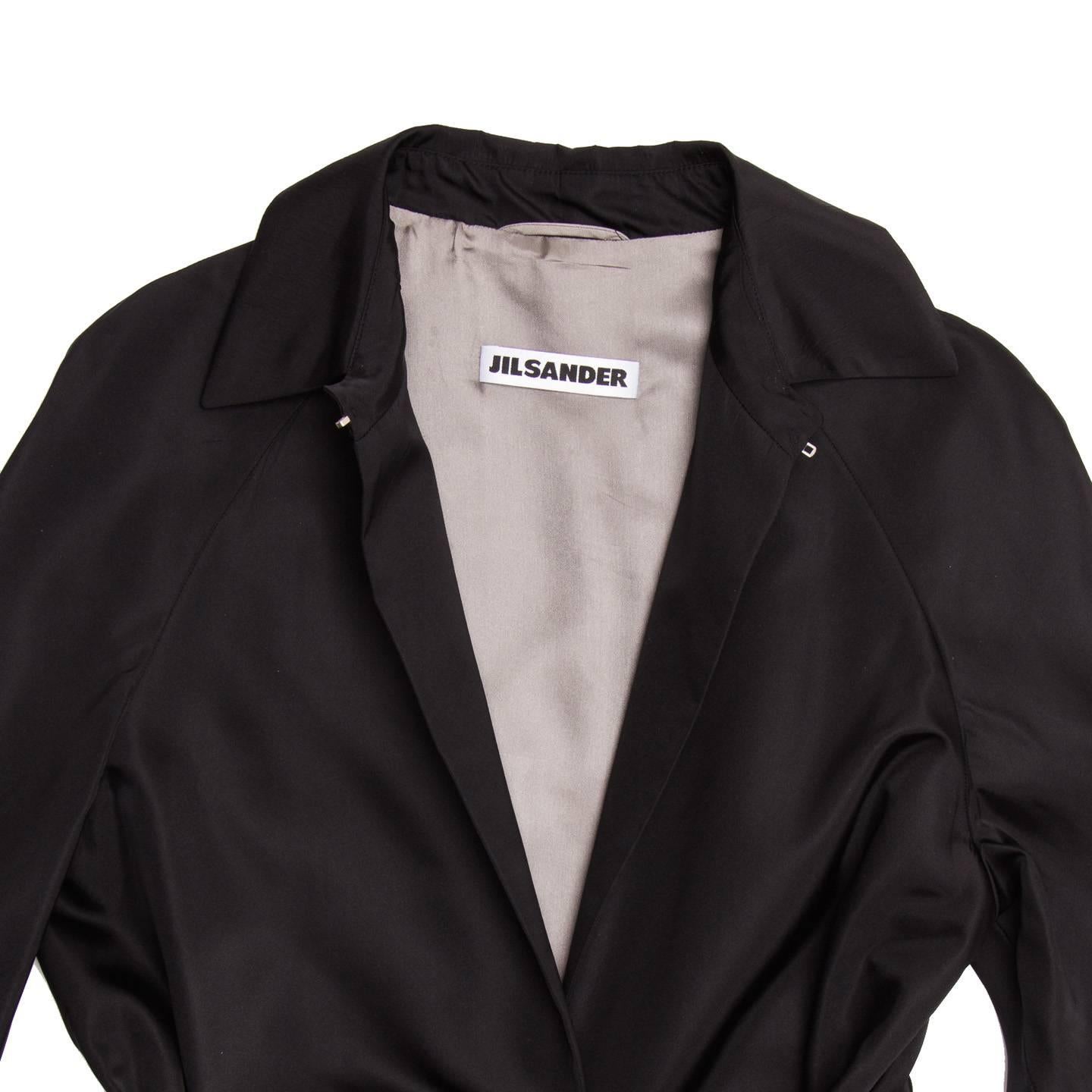 Jil Sander Black Silk Belted Coat For Sale 1