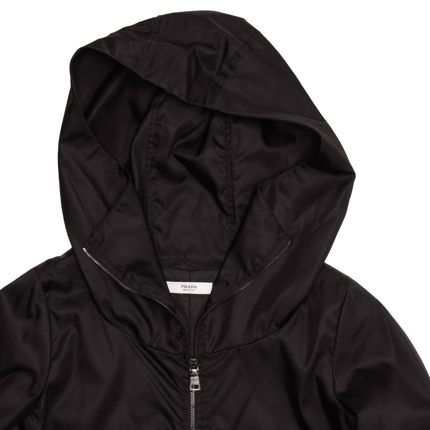Prada Black Insulated Hooded Windbreaker In New Condition For Sale In Brooklyn, NY