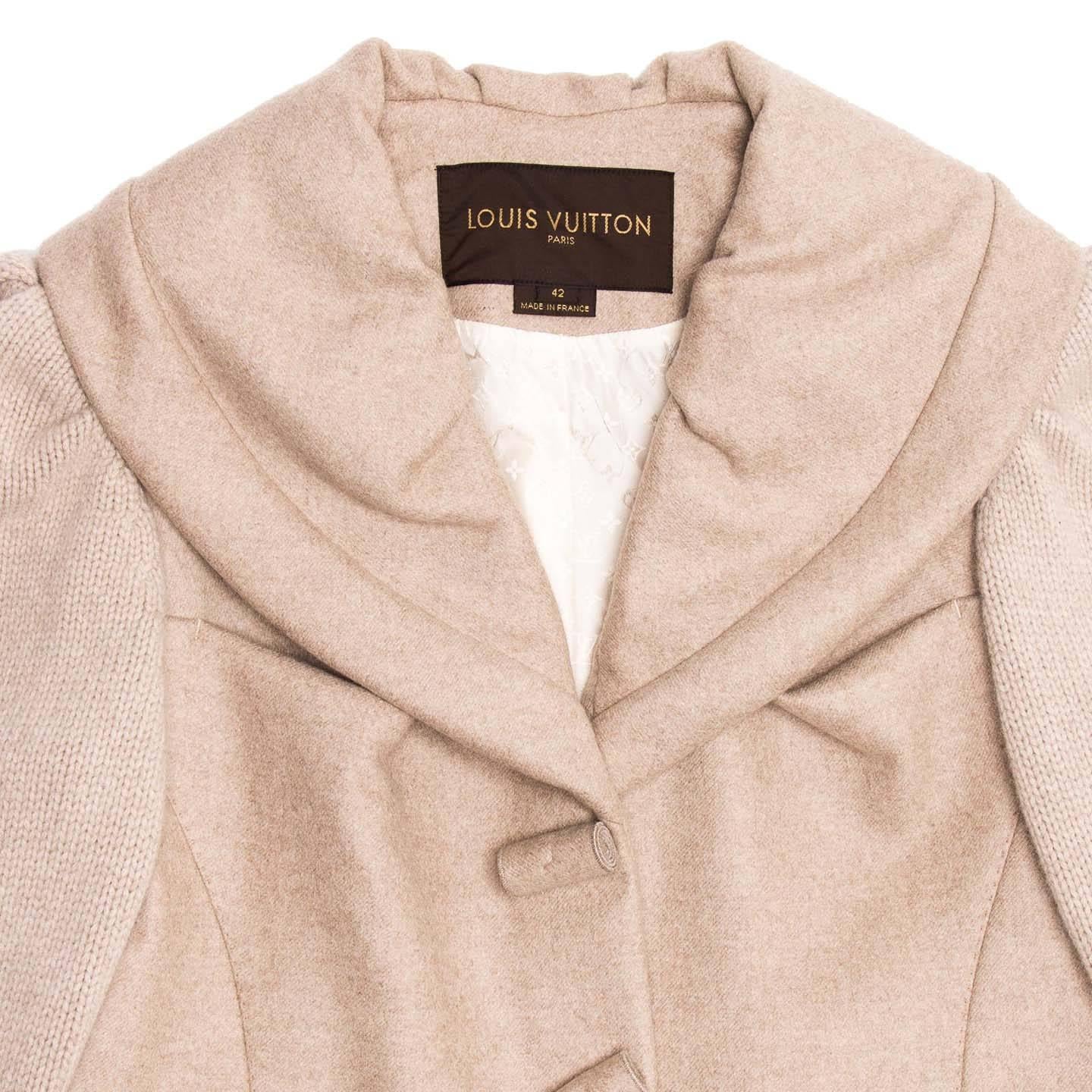 Women's Louis Vuitton Ecru Cashmere Cropped jacket For Sale