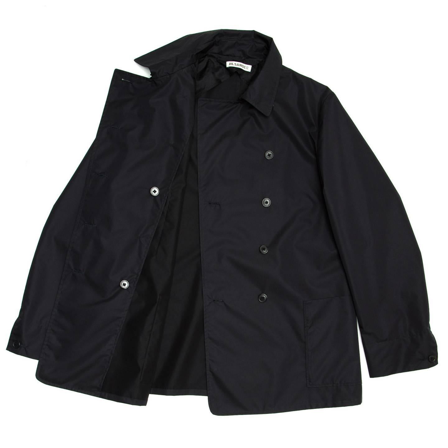 Jil Sander Navy Double Breasted Raincoat In New Condition For Sale In Brooklyn, NY
